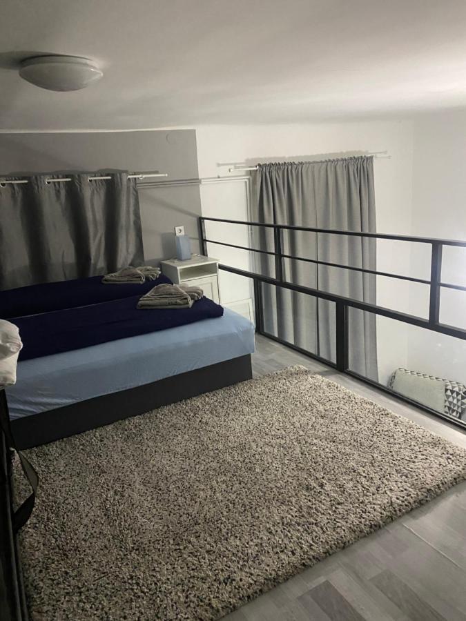 Real Deal Apartment Budapest Exterior photo